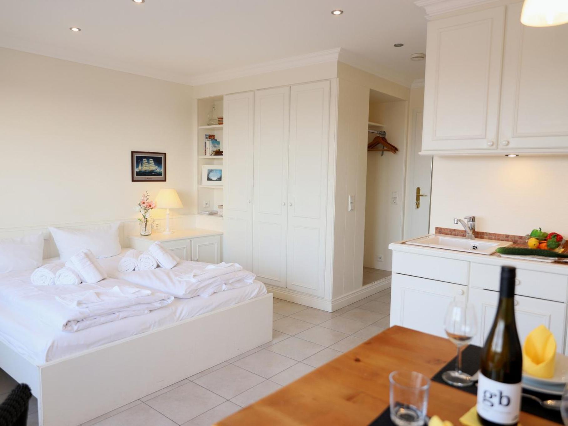 Wohnen Sie Im Herzen Westerlands, In Einer Komplett Neu Renovierten 1-Zimmer Wohnung Buitenkant foto